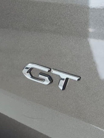 peugeot-2008-2021-diesel-1499cc