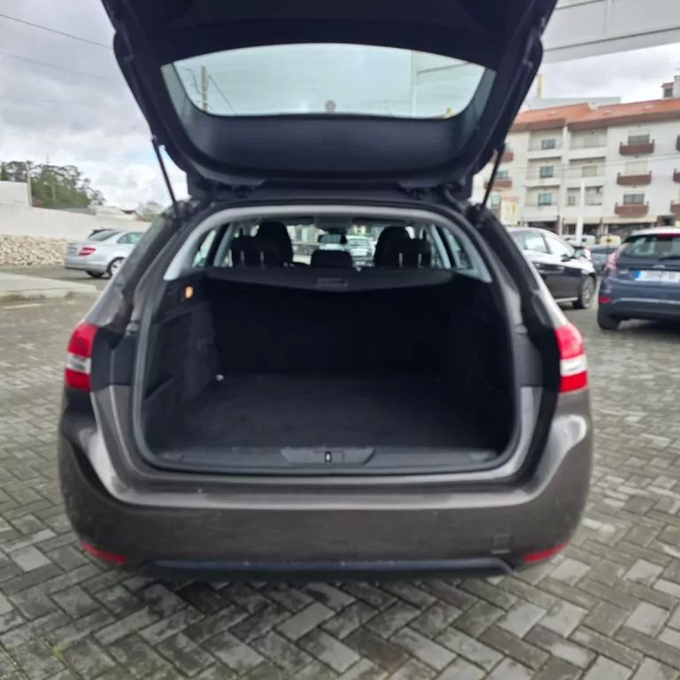 peugeot-308-2015-diesel-1560cc