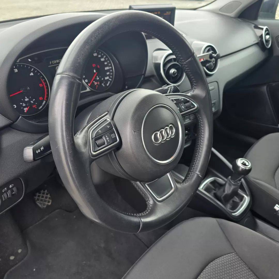 audi-a1-sportback-2014-diesel-1598cc