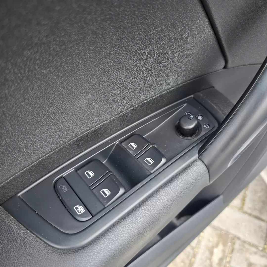 audi-a1-sportback-2014-diesel-1598cc