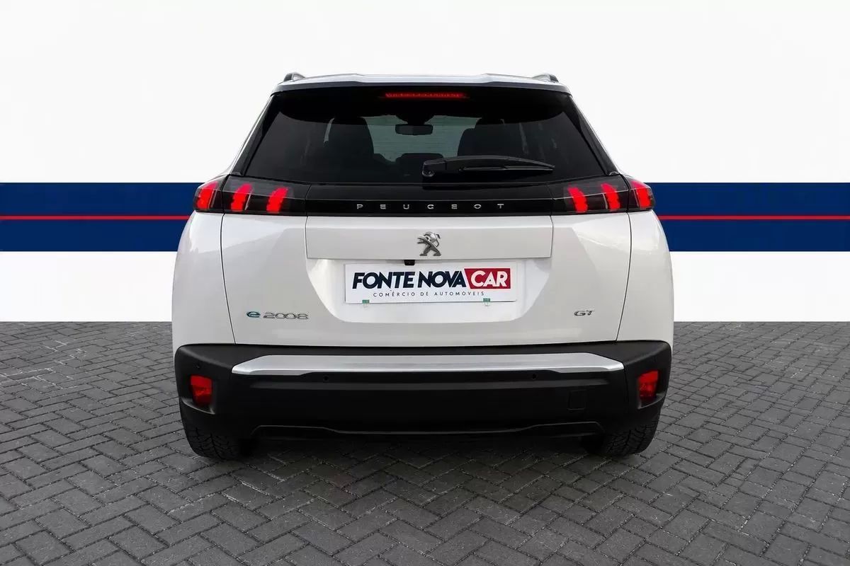 peugeot-e-2008-2022-eletrico-0cc