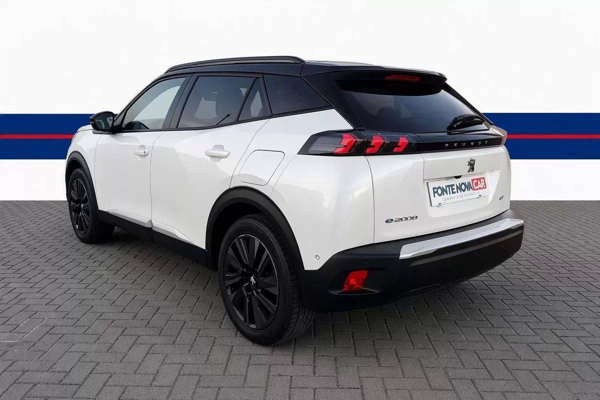 peugeot-e-2008-2022-eletrico-0cc