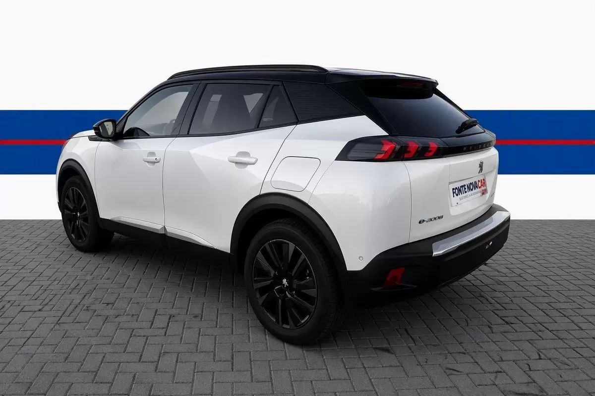 peugeot-e-2008-2022-eletrico-0cc