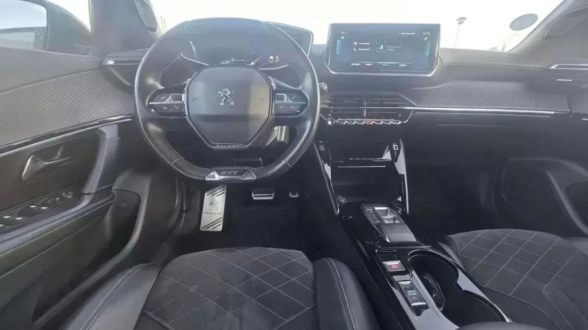 peugeot-e-2008-2022-eletrico-0cc