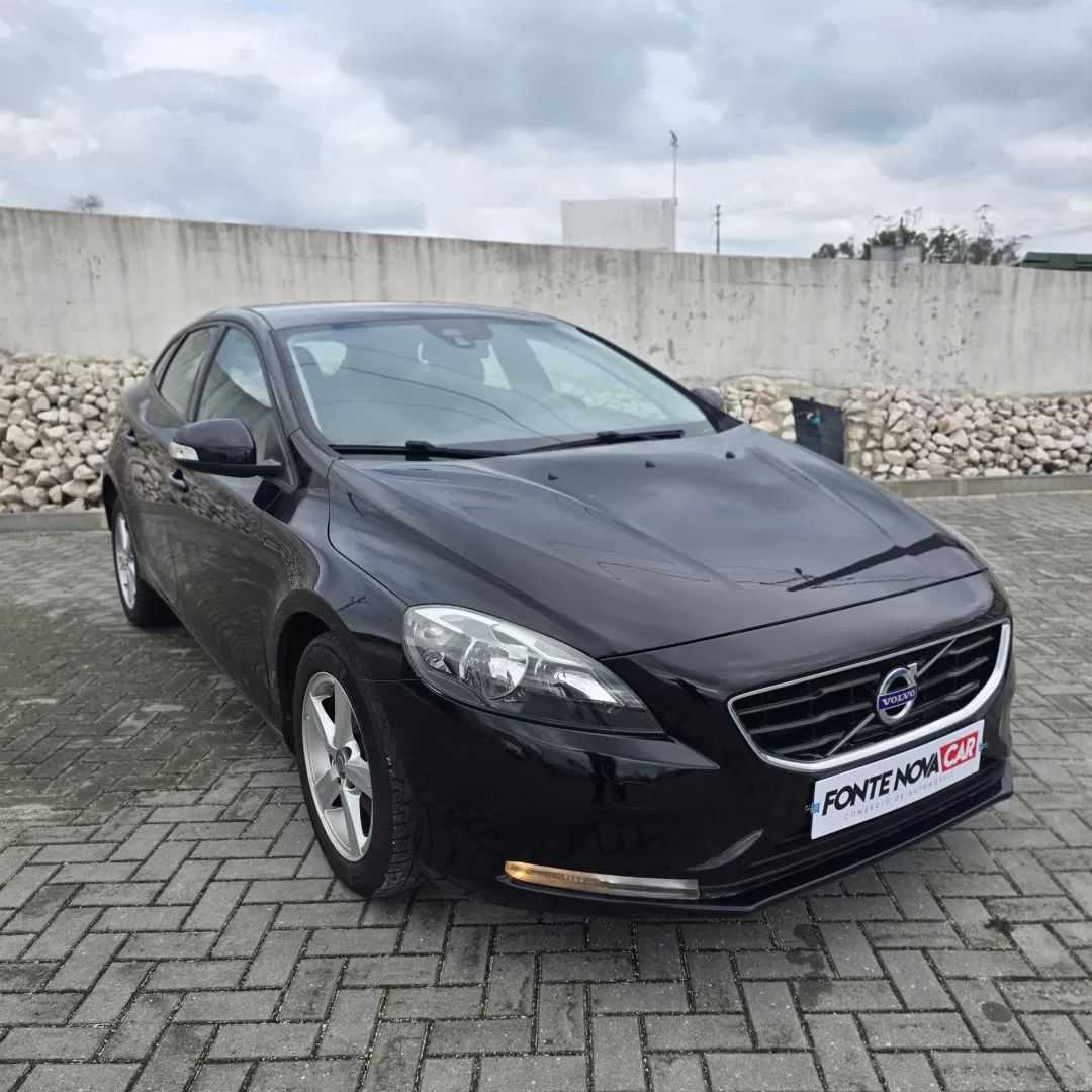 volvo-v40-2016-diesel-1969cc