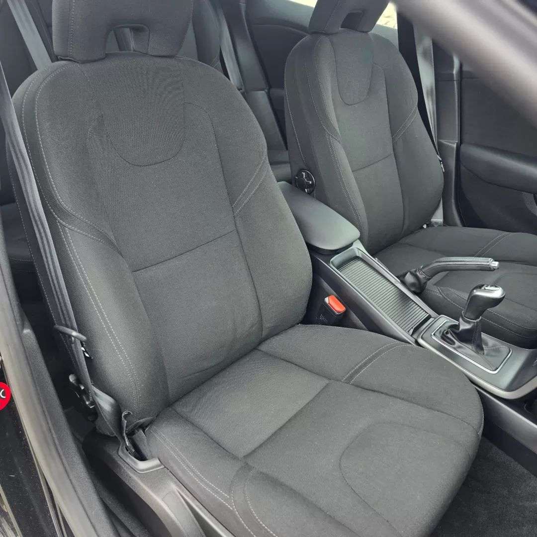volvo-v40-2016-diesel-1969cc