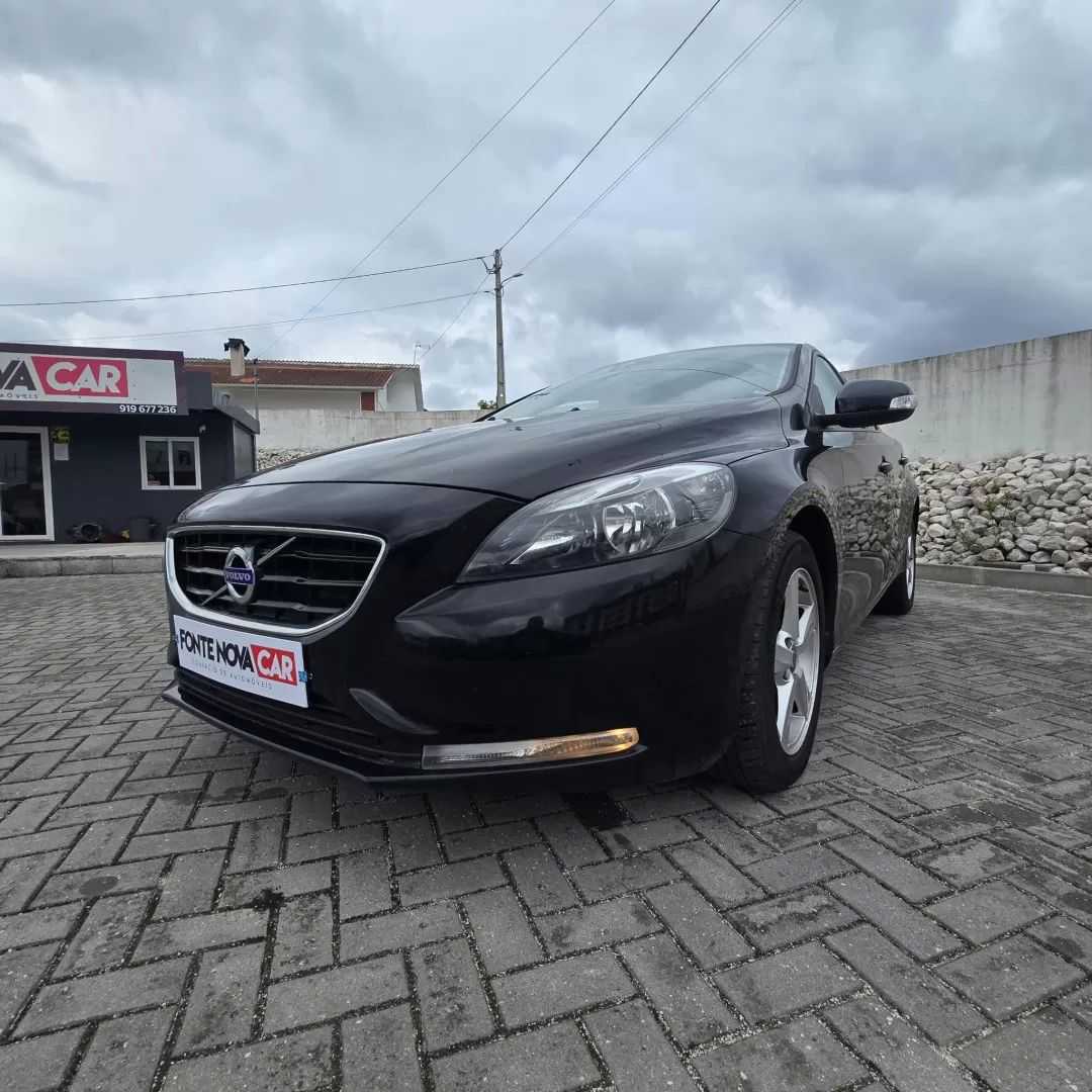 volvo-v40-2016-diesel-1969cc