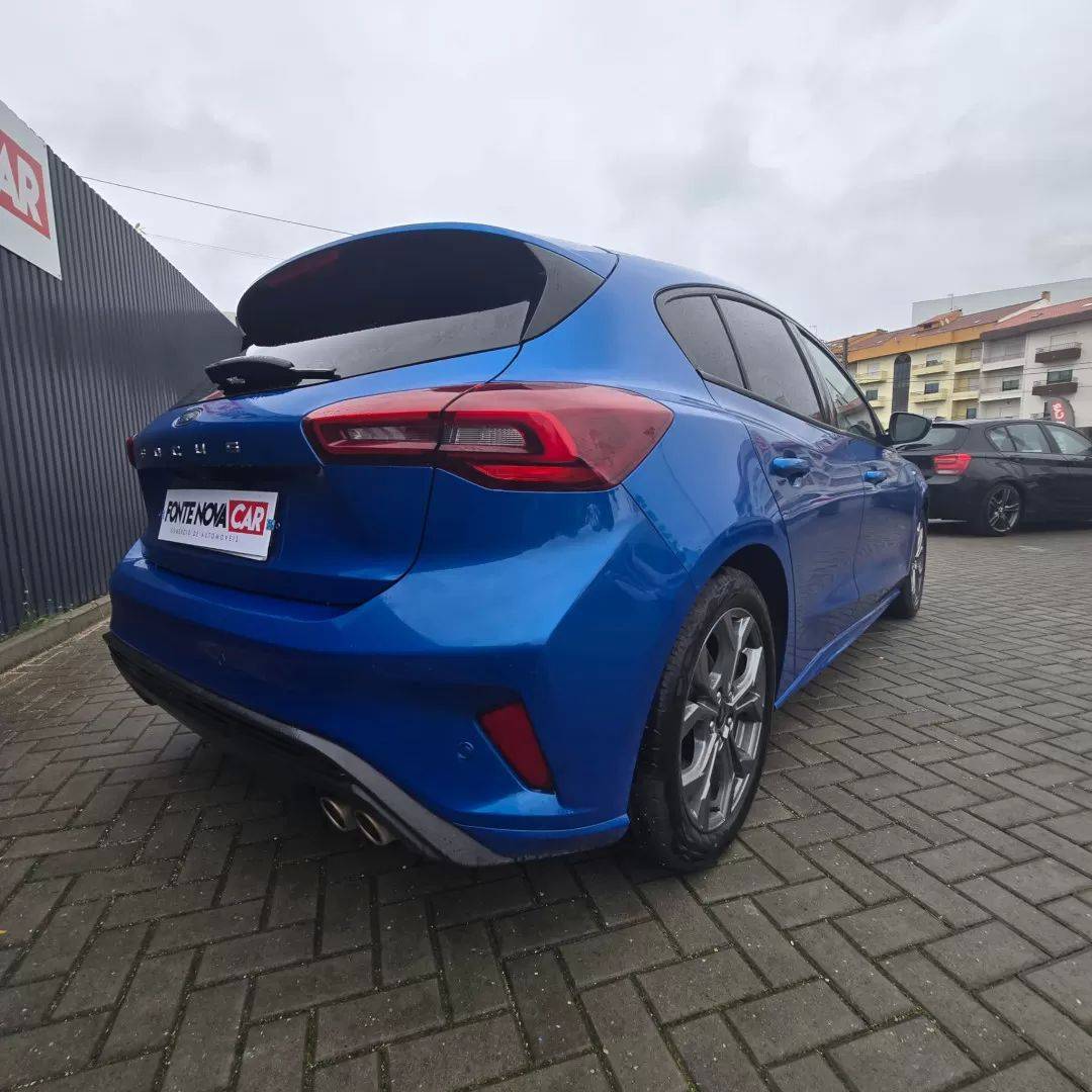 ford-focus-2024-gasolina-998cc