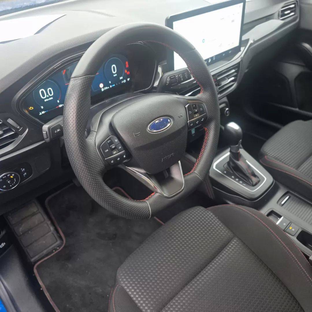 ford-focus-2024-gasolina-998cc