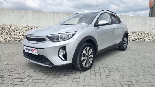 kia-stonic-2023-gasolina-1197cc