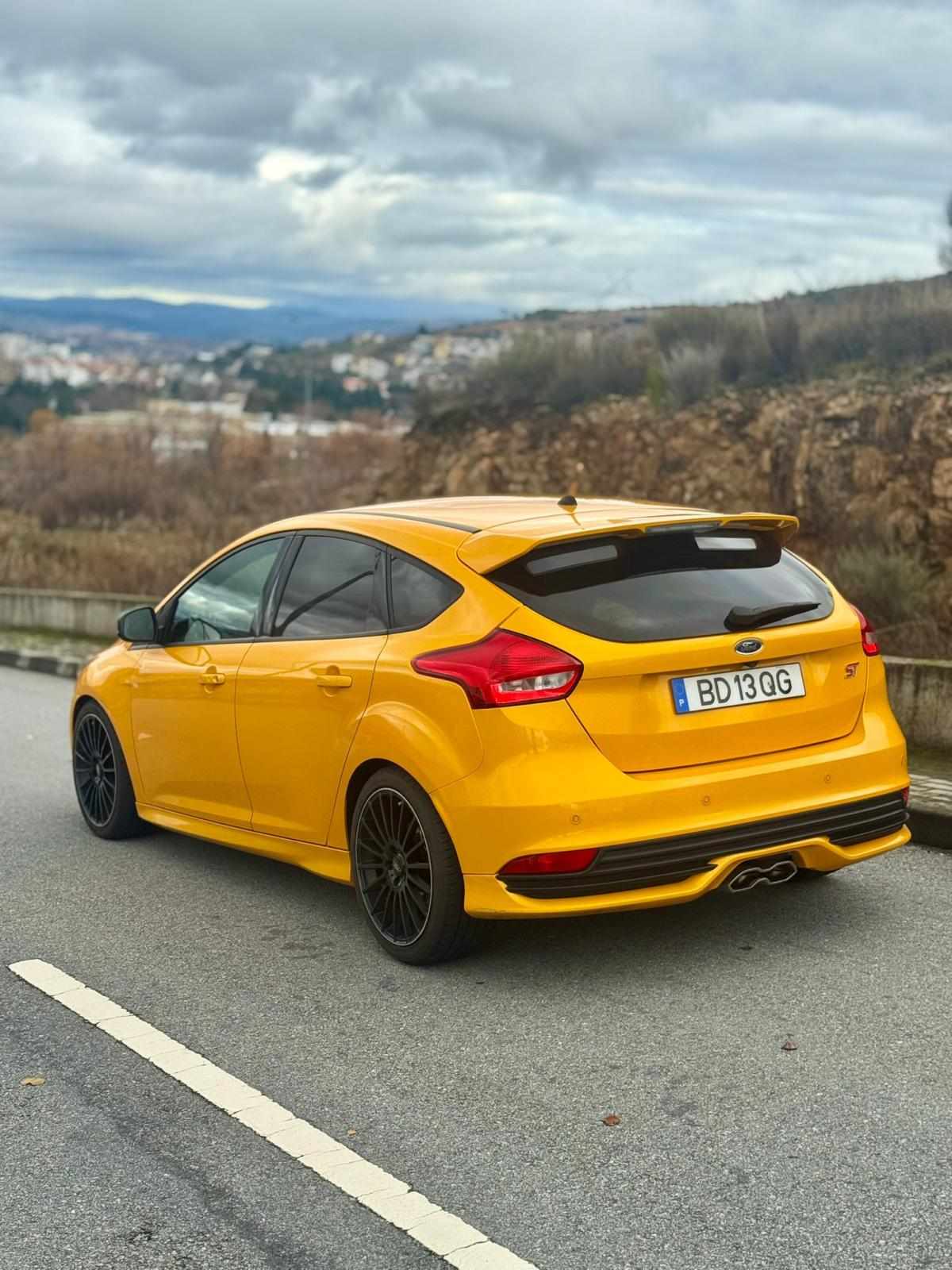 ford-focus-st-2-0-tdci-2015-diesel-1997cc