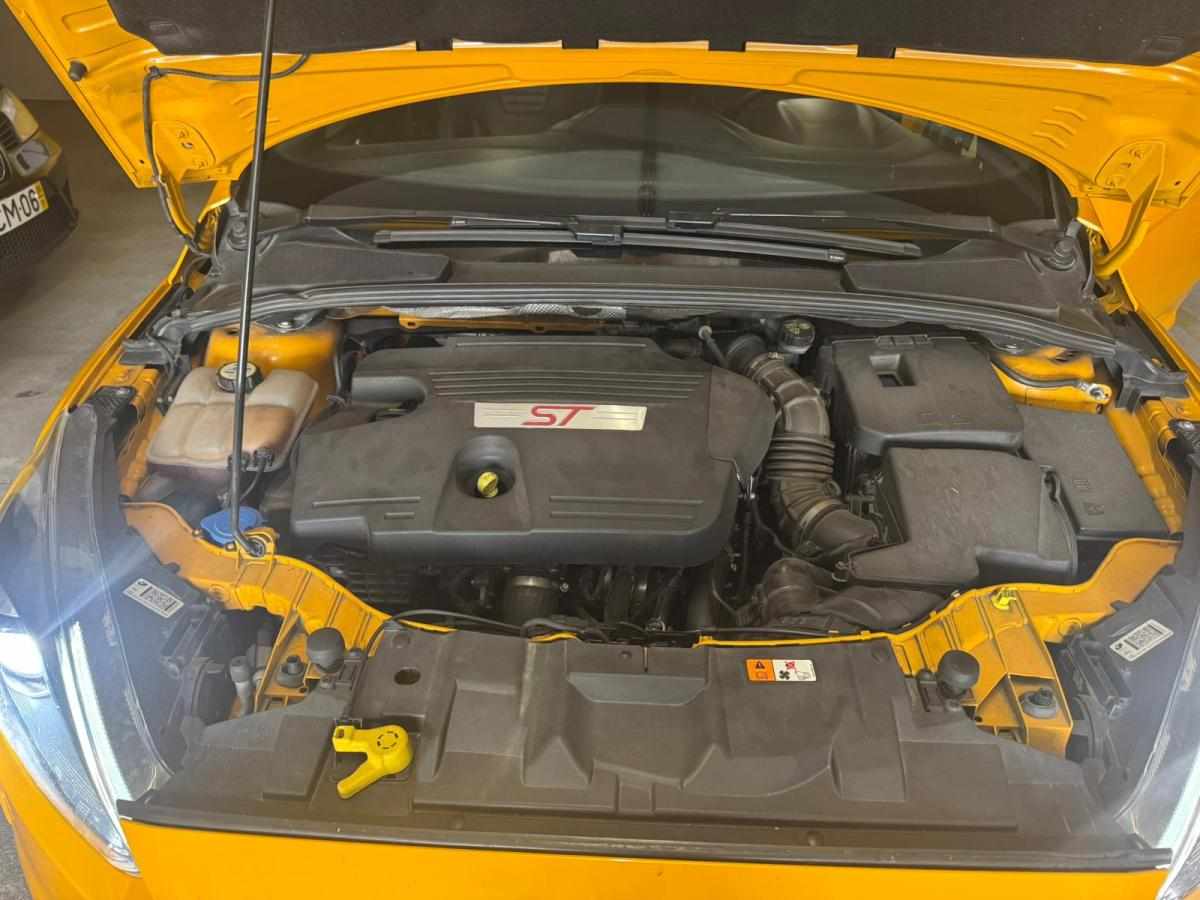 ford-focus-st-2-0-tdci-2015-diesel-1997cc