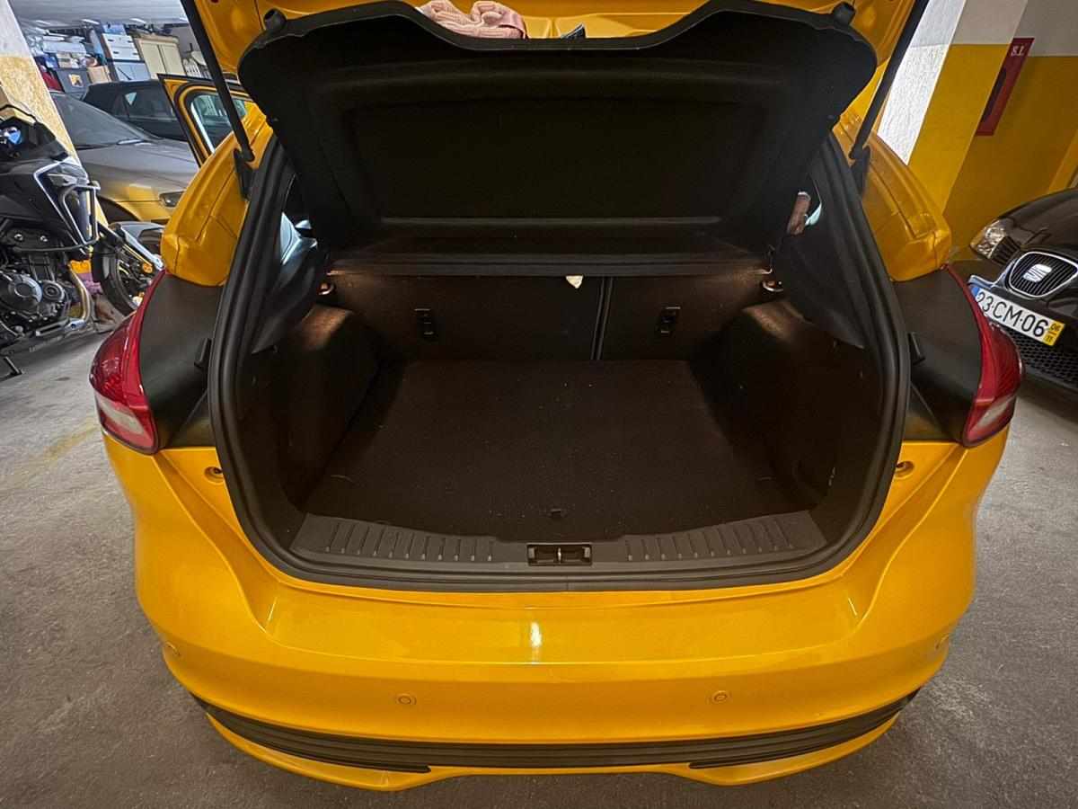 ford-focus-st-2-0-tdci-2015-diesel-1997cc