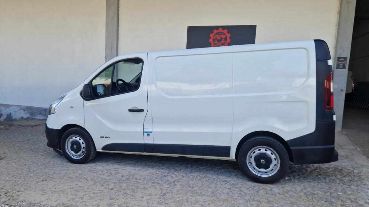 renault-trafic-1-6-120cv-2014-diesel-1598cc