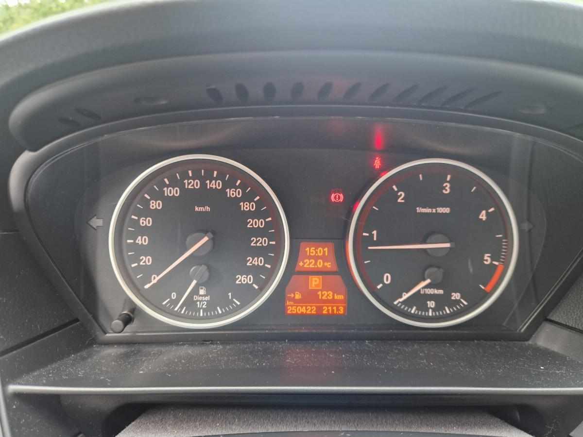 bmw-serie-5-520d-2008-diesel-1995cc