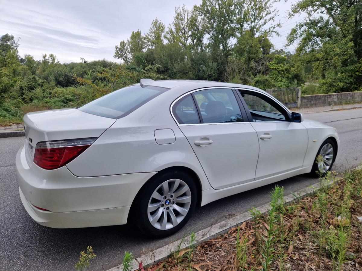 bmw-serie-5-520d-2008-diesel-1995cc