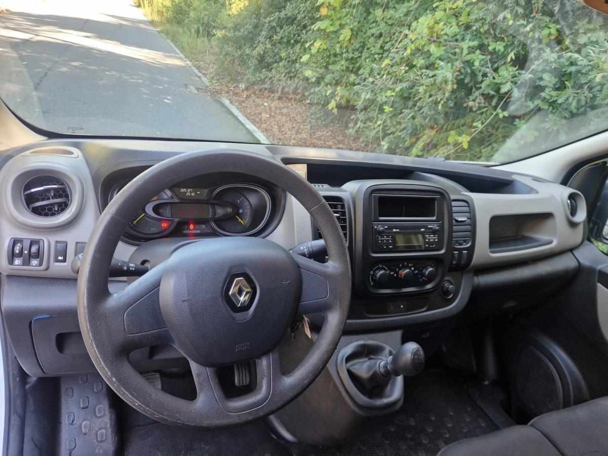 renault-trafic-1-6-120cv-2014-diesel-1598cc