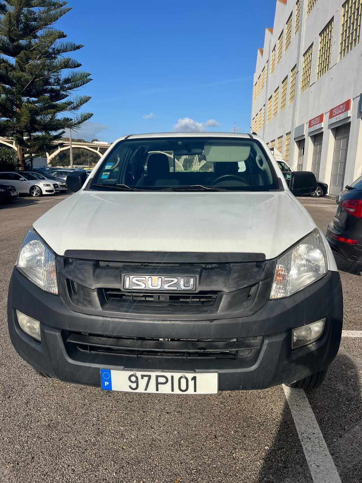 isuzu-d-max-2014-diesel-2499cc