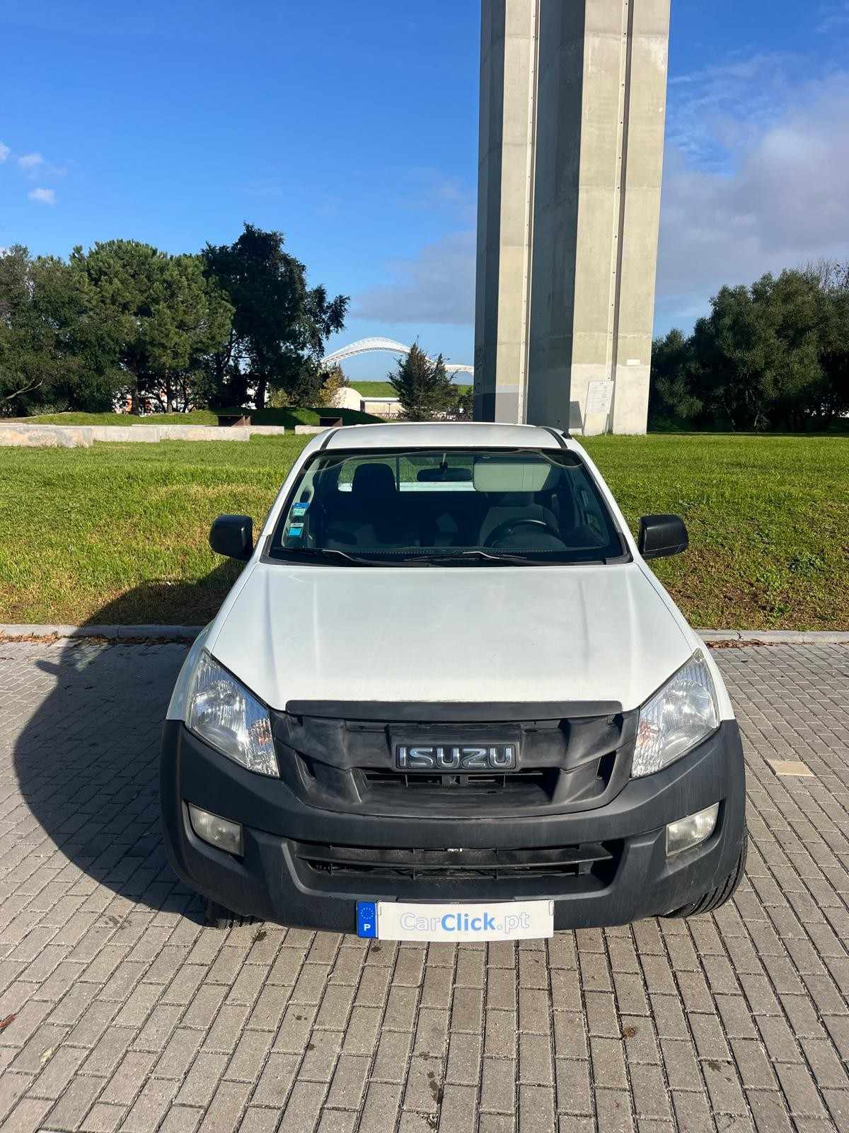isuzu-d-max-2014-diesel-2499cc