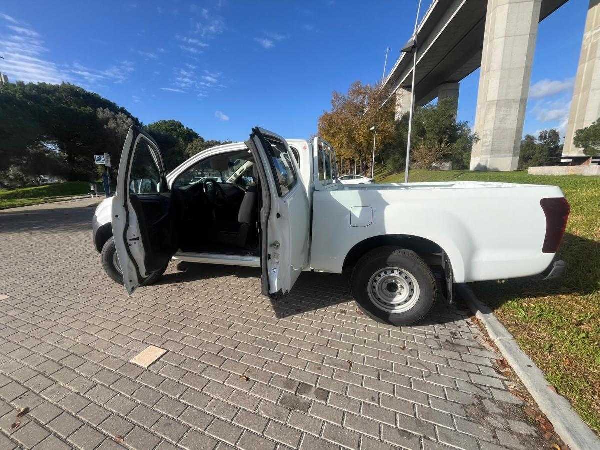 isuzu-d-max-2014-diesel-2499cc