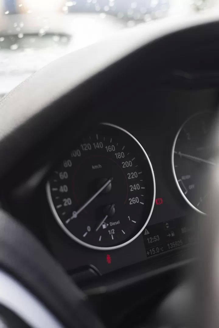 bmw-serie-1-2017-diesel-1496cc