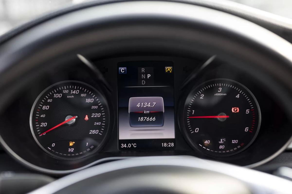 mercedes-benz-classe-c-2015-diesel-2143cc
