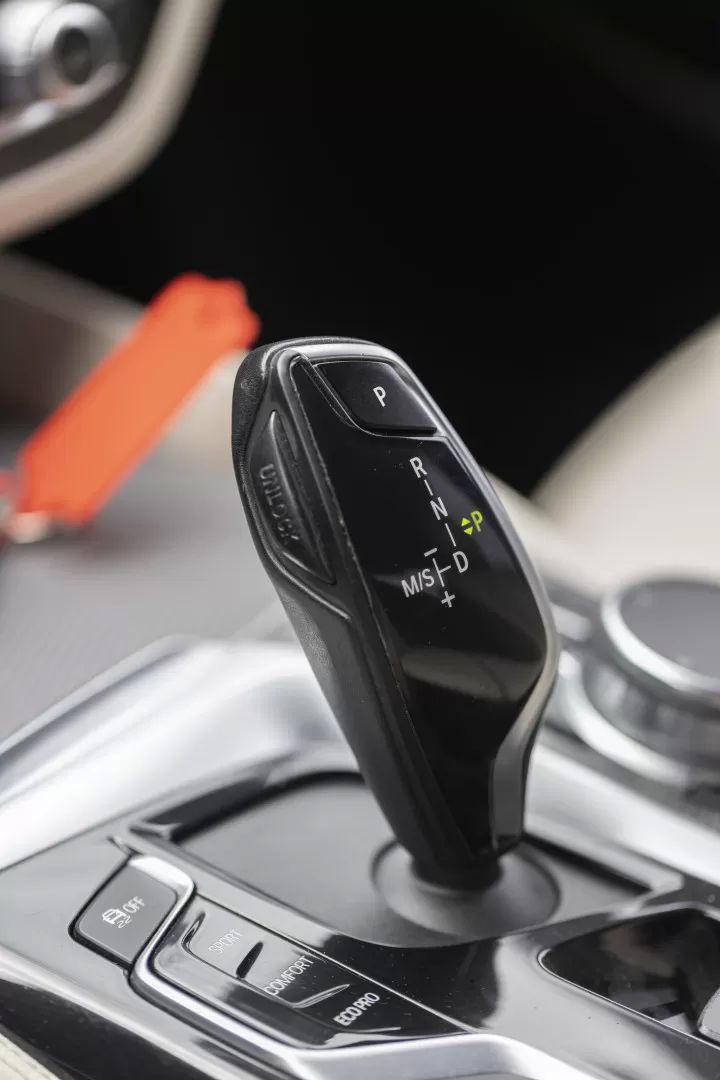 bmw-serie-5-2019-hibrido-1998cc