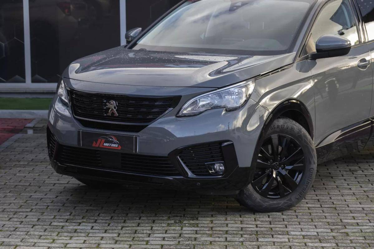 peugeot-5008-2019-diesel-1499cc