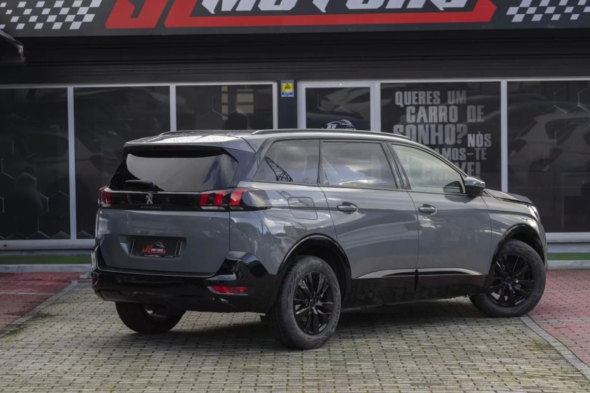 peugeot-5008-2019-diesel-1499cc