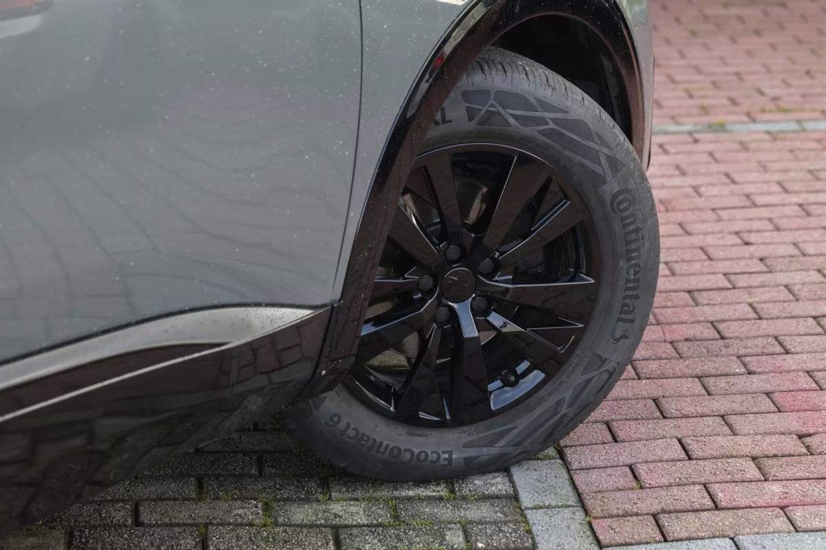 peugeot-5008-2019-diesel-1499cc