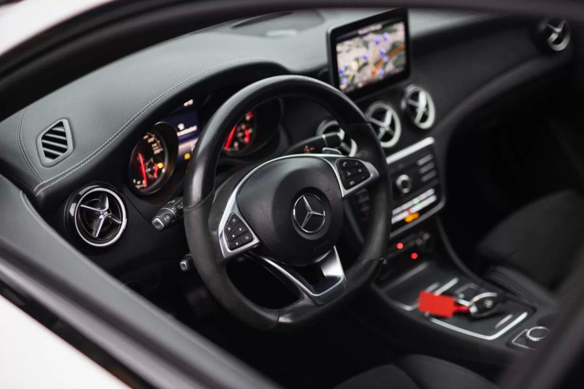 mercedes-benz-cla-2018-diesel-2143cc