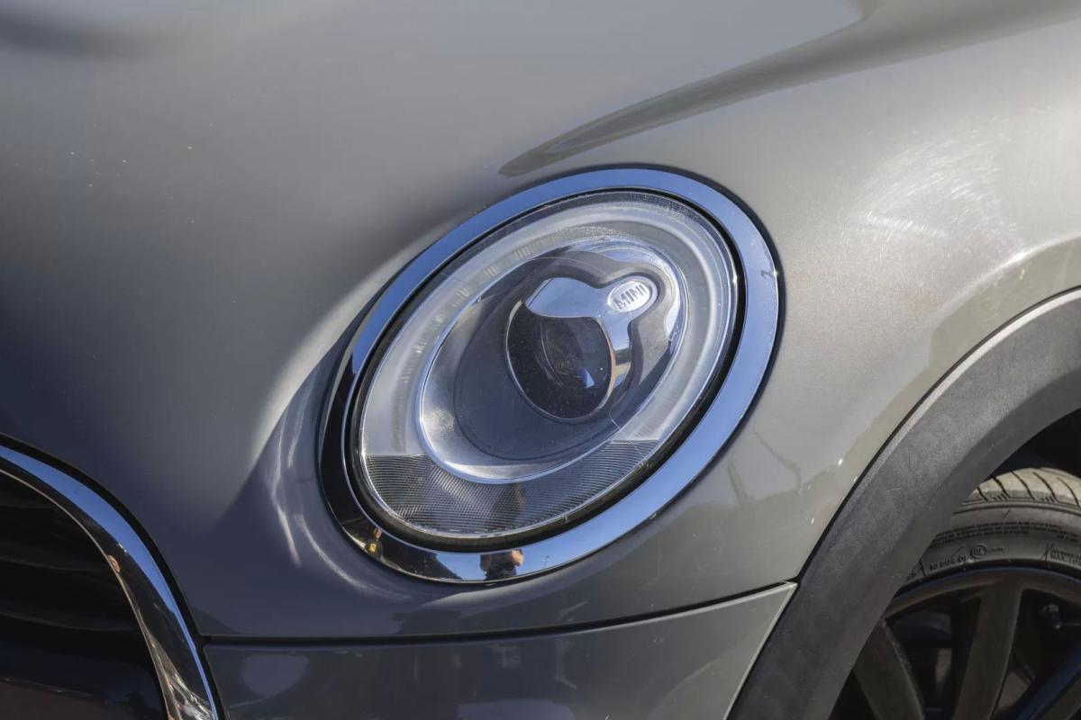 mini-cooper-d-2017-diesel-1496cc