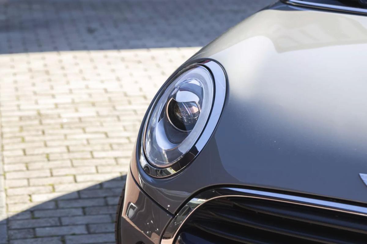 mini-cooper-d-2017-diesel-1496cc