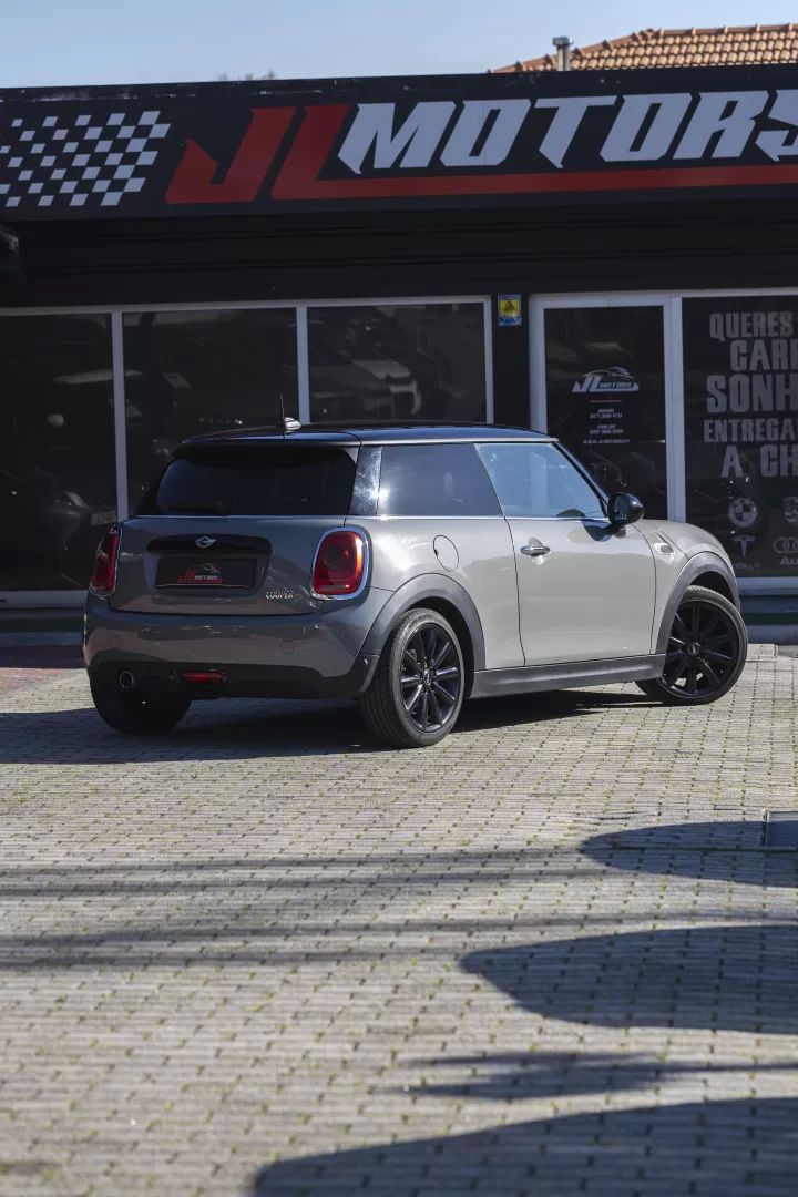 mini-cooper-d-2017-diesel-1496cc