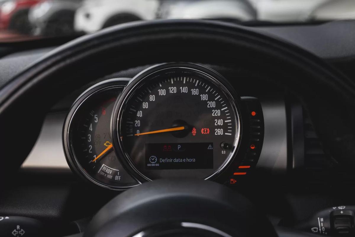 mini-cooper-d-2014-diesel-1995cc
