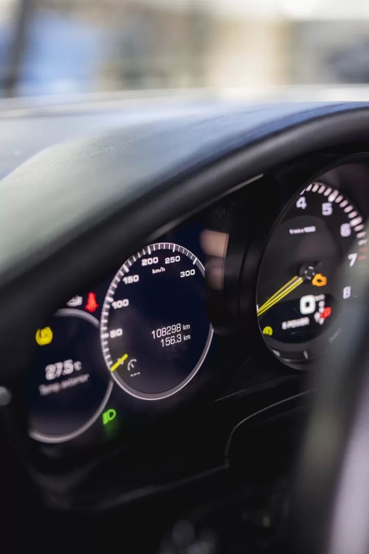 porsche-panamera-2019-hibrido-a-gasolina-2894cc