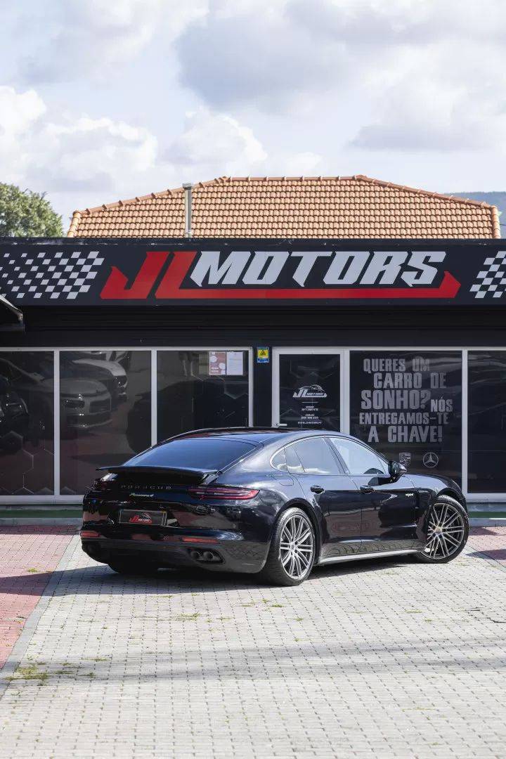 porsche-panamera-2019-hibrido-a-gasolina-2894cc