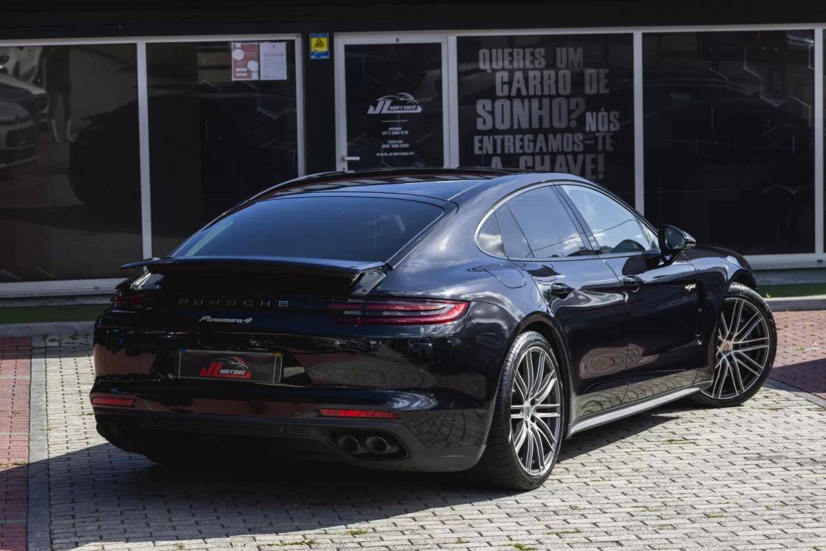 porsche-panamera-2019-hibrido-a-gasolina-2894cc