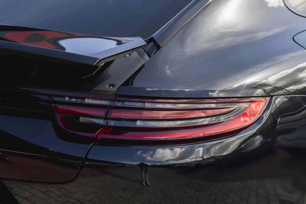 porsche-panamera-2019-hibrido-a-gasolina-2894cc