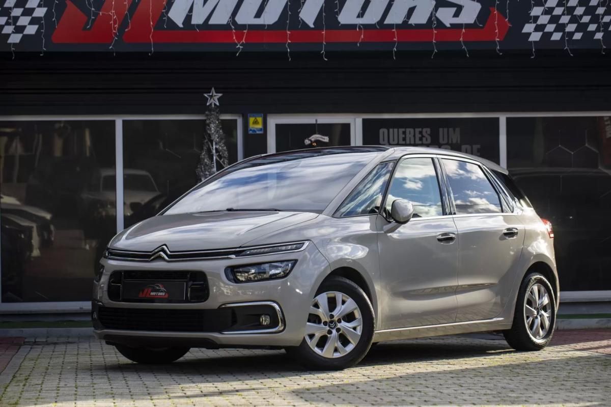 citroen-c4-picasso-2018-diesel-1560cc