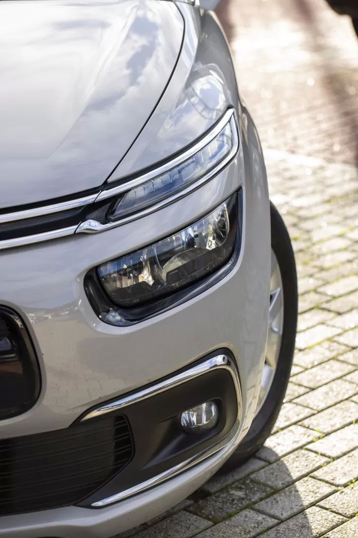 citroen-c4-picasso-2018-diesel-1560cc