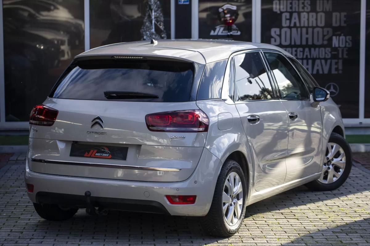 citroen-c4-picasso-2018-diesel-1560cc