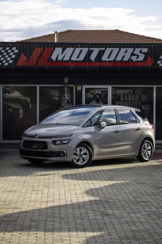 citroen-c4-picasso-2018-diesel-1560cc