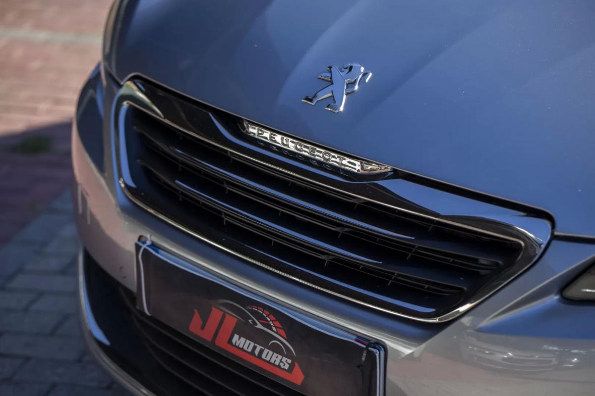 peugeot-308-2017-diesel-1997cc