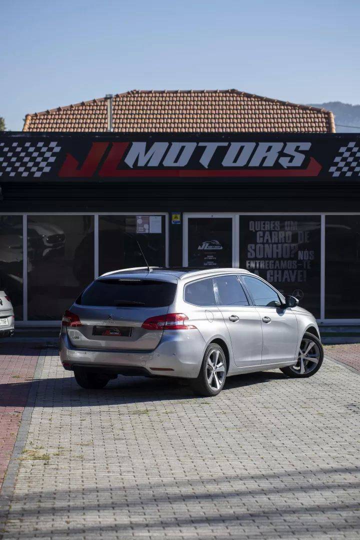 peugeot-308-2017-diesel-1997cc