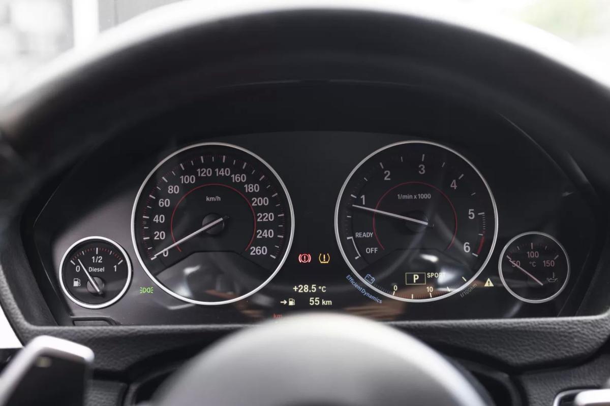 bmw-serie-3-2015-diesel-1995cc