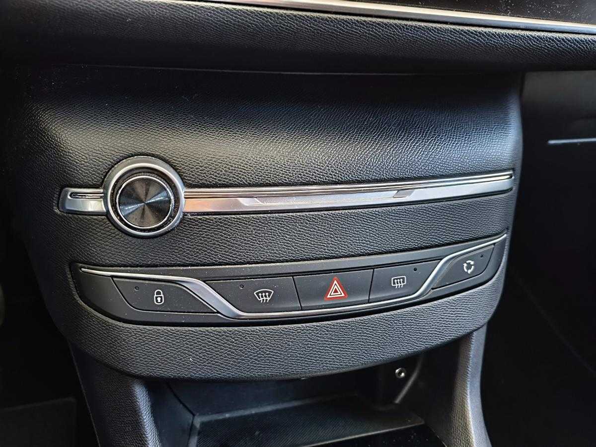 peugeot-308-2016-diesel-1560cc