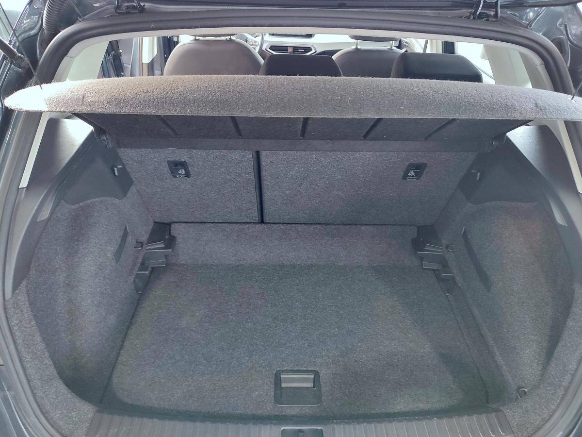 seat-arona-2023-gasolina-999cc