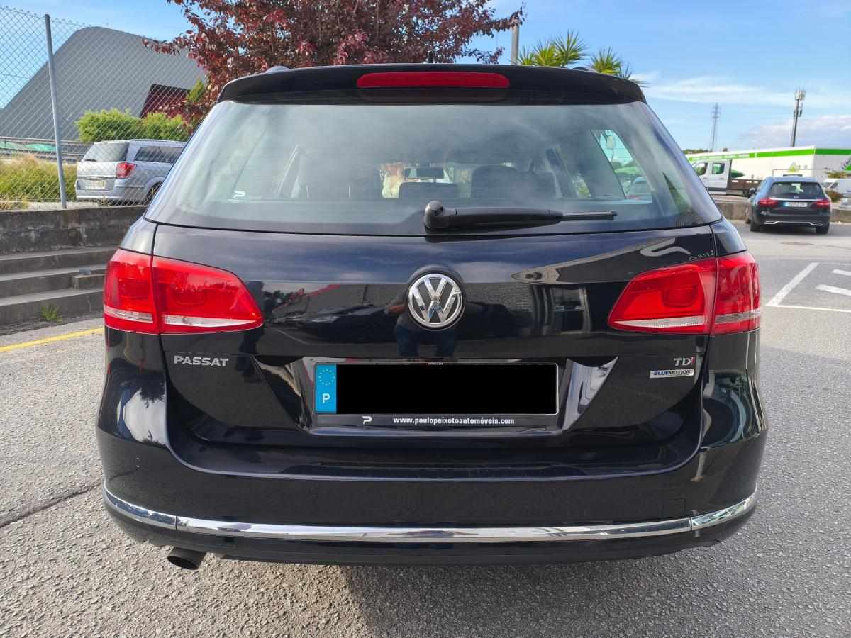 volkswagen-passat-variant-2012-diesel-1598cc
