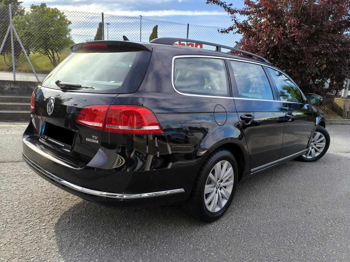 volkswagen-passat-variant-2012-diesel-1598cc